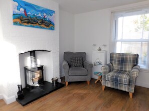 Interior - 22 Cliff Road -  stunning, beautifully renovated, contemporary, end terrace cottage (Sheringham)