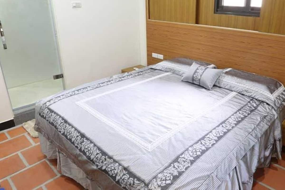 1 habitación, cortinas blackout y wifi gratis