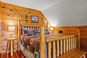 1 Schlafzimmer, Schreibtisch, Bügeleisen/Bügelbrett, Reisekinderbett