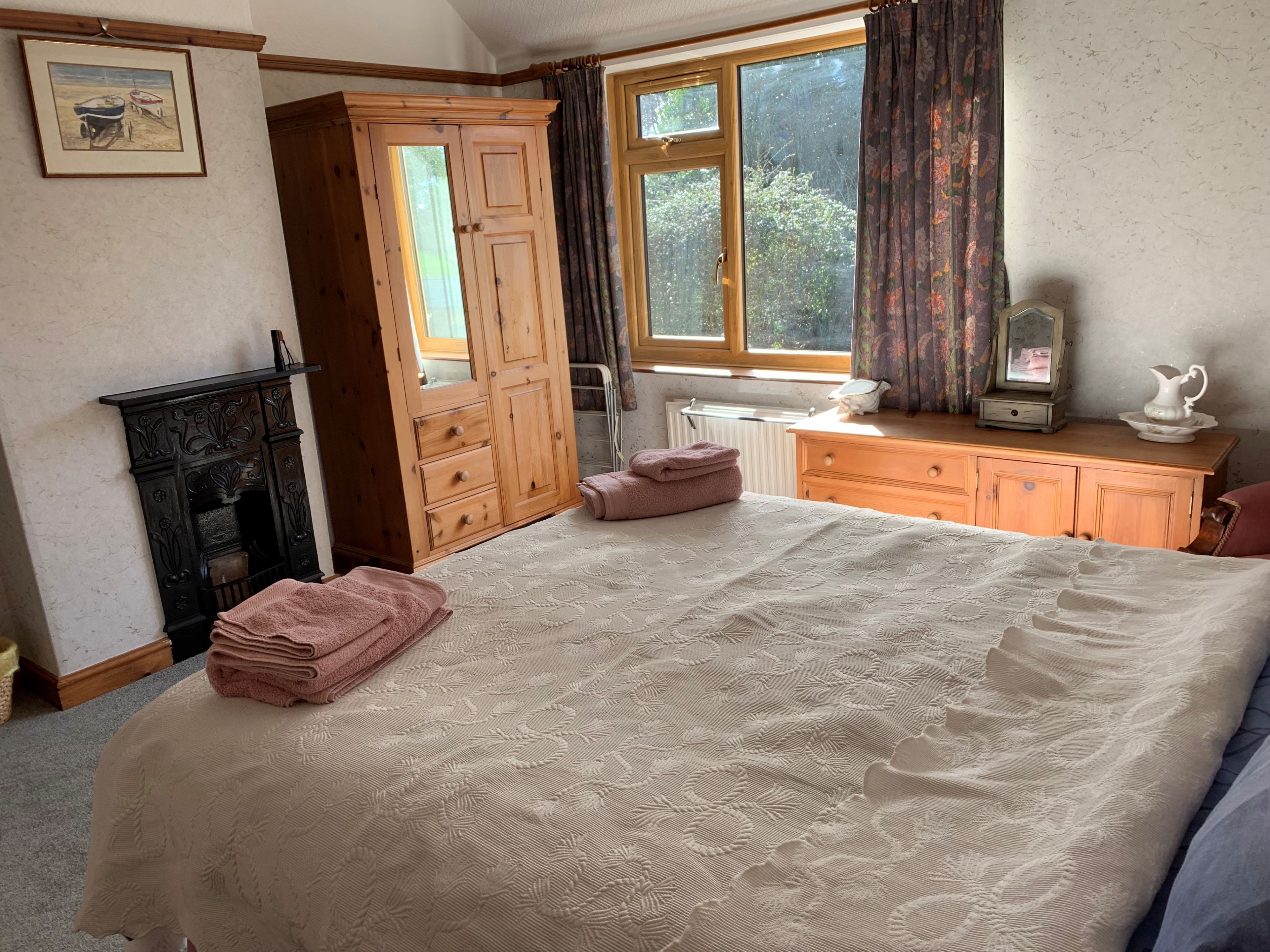 This Delightful Cottage Located On Beeston Common, Within Walking Distance Of The Town And Beach - Sheringham