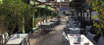 Groot appartement met 2 slaapkamers - privétuin - 10 minuten van het strand La Zenia / Boulevard