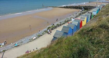 Annie's, Sheringham - a delightful cottage, oozing character and charm. Pet friendly.