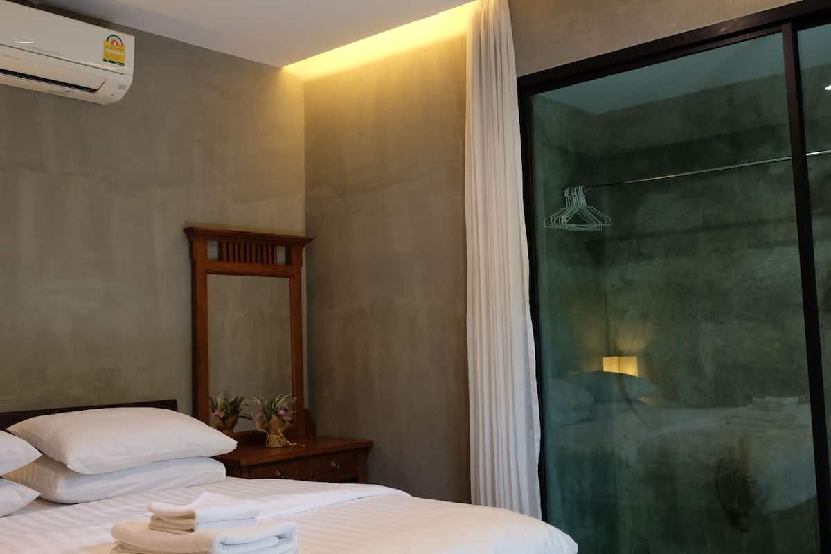 Exclusive Villa, 2 Bedrooms, Non Smoking, Courtyard Area | 1 bedroom, in-room safe, blackout drapes, rollaway beds