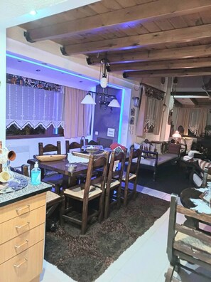 Interior - Family Abode for Vacation in Arachova (Distomo-Arachova-Antikyra)