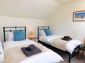 2 bedrooms, iron/ironing board, travel crib, free WiFi