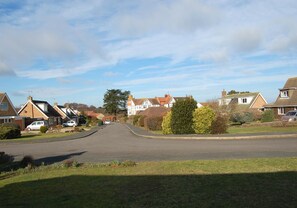 Exterior - Set within an area of Outstanding Natural Beauty this bungalow is just the place in which to relax (Cromer)