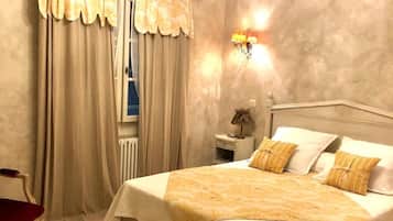 2 bedrooms, iron/ironing board, travel cot, WiFi