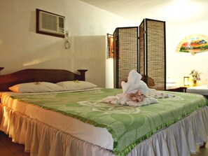 Family Room - Oriental Sabang Hill Resort (Puerto Galera)