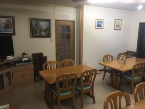 Dining - Seaside Uwakai (Seiyo)