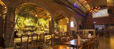 Bar (en la propiedad)