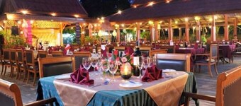 Mae Yom Palace Hotel