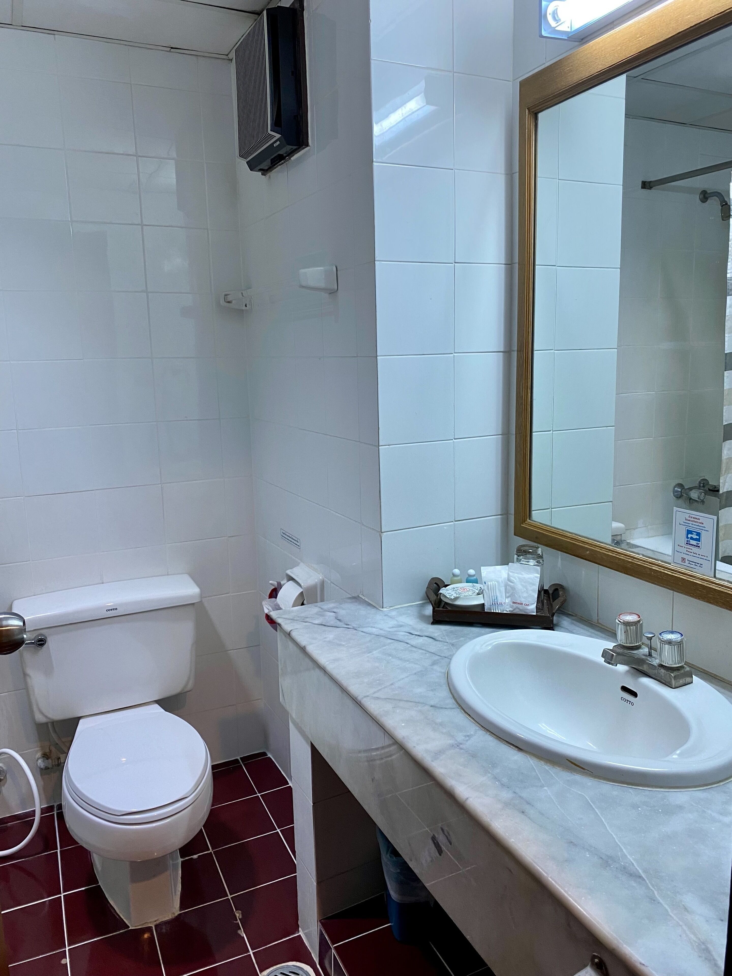 deluxe double room | minibar, desk, blackout curtains, free wifi