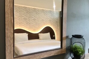 Habitació doble superior | Escriptori, cortines opaques, wifi gratuïta i roba de llit
