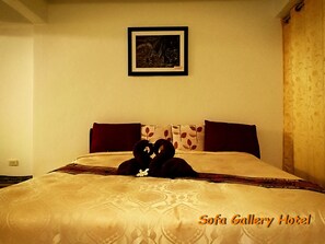Deluxe Suite, 1 King Bed, Non Smoking, River View - Sofa Gallery Hotel (Nong Khai)