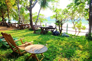 Terrace/patio - Khunya Resort Riverkwai (Kanchanaburi)