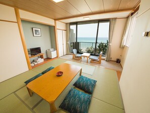 羽絨被、客房內保險箱