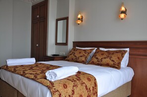 Superior Studio Suite, 1 Double Bed with Sofa bed, Sea View