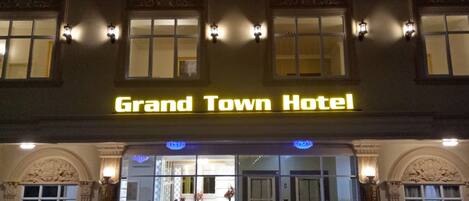 Front of property – evening/night