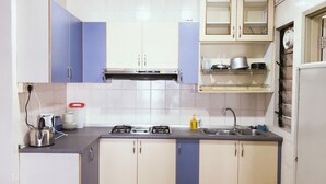 Private kitchen - PS06 @ The Nest Marina Court Resort Condominium (Kota Kinabalu)