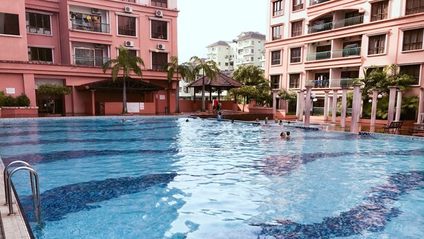 Outdoor pool - PS06 @ The Nest Marina Court Resort Condominium (Kota Kinabalu)