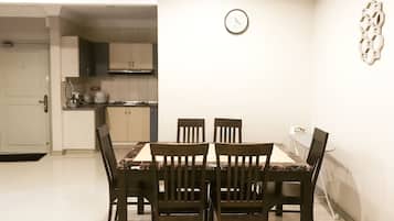 In-room dining