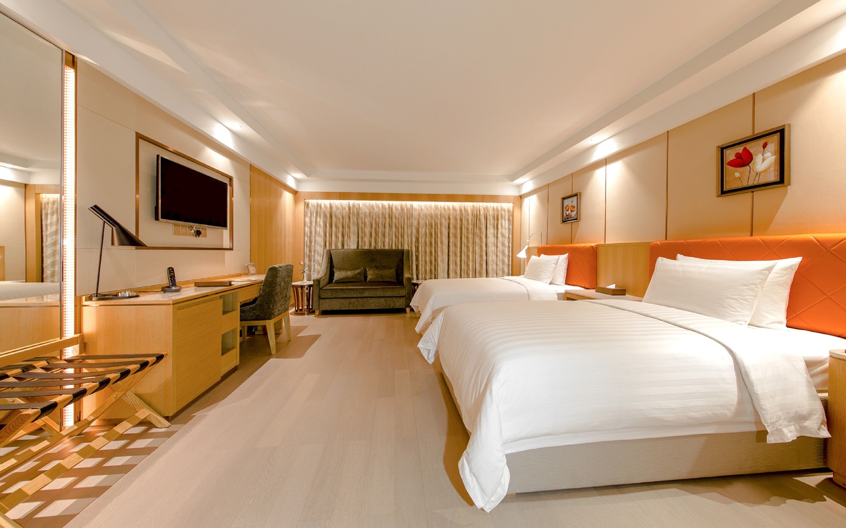 minibar, in-room safe, desk, soundproofing