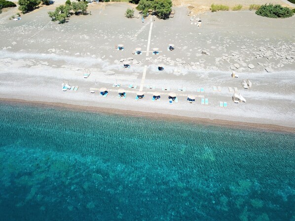 Private beach, free beach cabanas, sun loungers, beach umbrellas