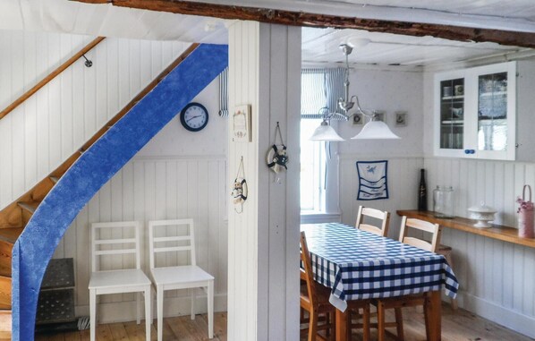 Dining - 1 bedroom cozy home in Jönköping (Jönköping)