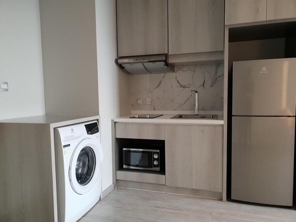 premium suite | 2 bedrooms, premium bedding, in-room safe, desk