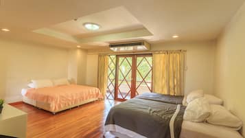 Three-Bedrooms Apartment (B) | In-room safe, blackout drapes, soundproofing, free WiFi