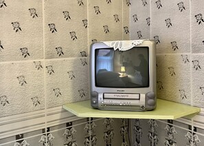 Standard Twin Room | 1 bedroom, individually decorated, individually furnished, free WiFi - Art Hostel (Leeds)