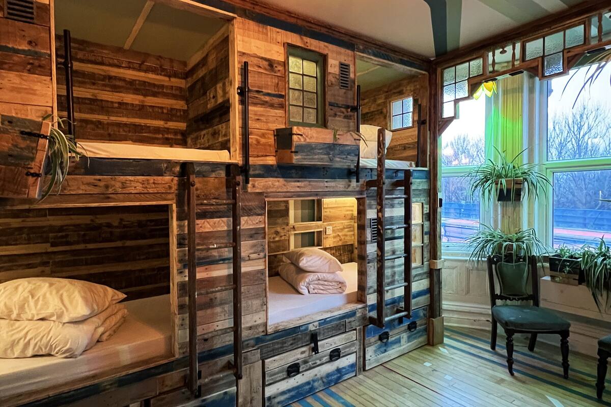 Standard Shared Dormitory, Mixed Dorm | 1 bedroom, individually decorated, individually furnished, free WiFi