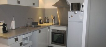 CHARMING TOWN CENTER APARTMENT