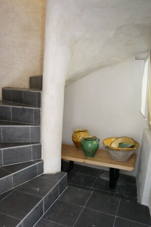 Interior - Menerbes bright apartment most beautiful village in France in the Lubéron (Ménerbes)