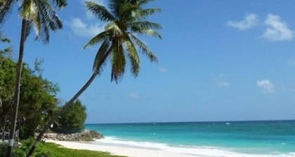 "Jones Villa" Your Vacation Home Away From Home