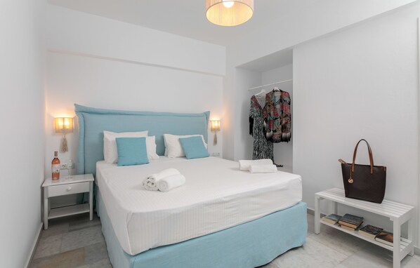 Fer et planche à repasser, lits bébé (gratuits), Wi-Fi gratuit