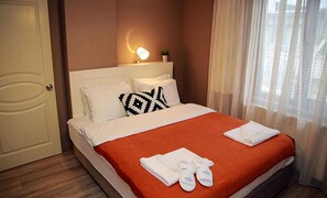 Deluxe-Apartment | 1 Schlafzimmer, Schreibtisch, Bügeleisen/Bügelbrett