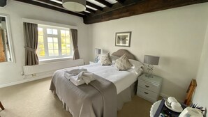 Comfort Double or Twin Room | 1 bedroom, premium bedding, in-room safe, desk