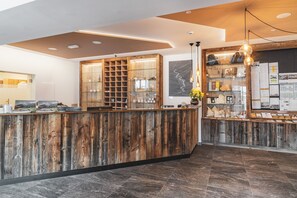 Reception - Tuberis Nature & Spa Resort (Tubre)