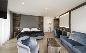 Deluxe Junior Suite