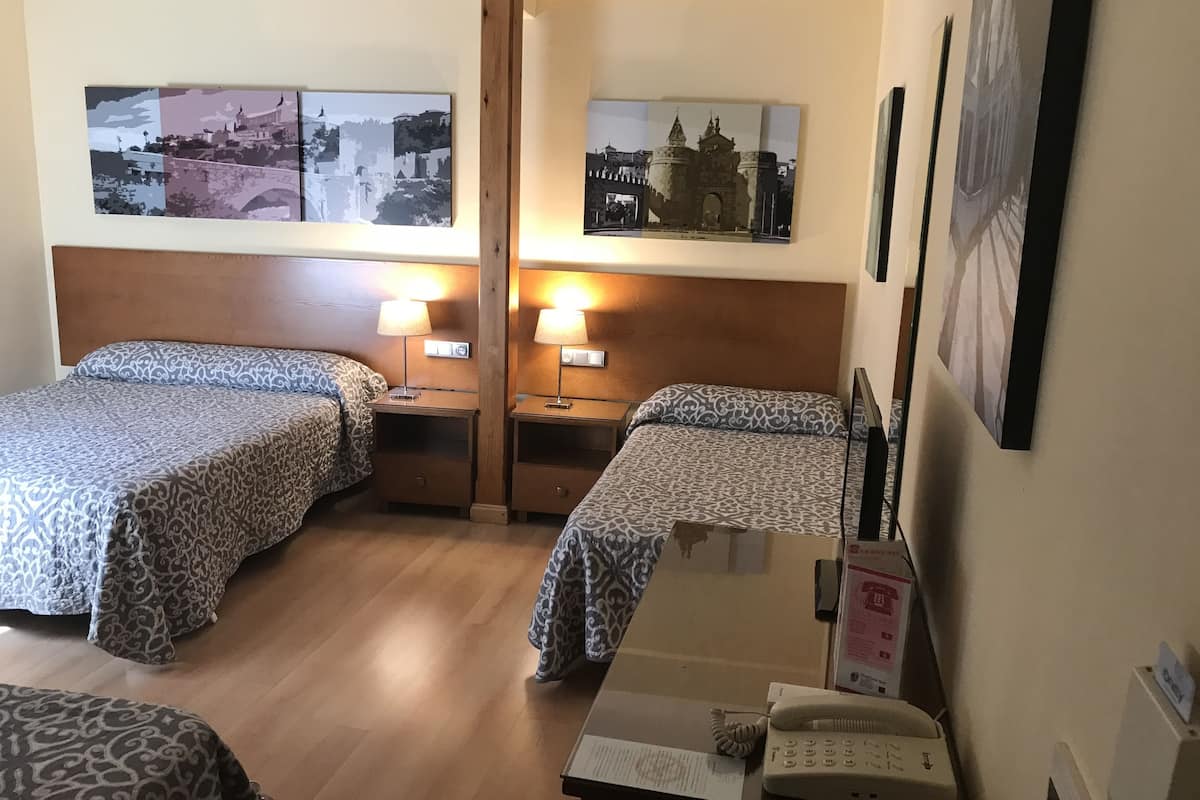 family room | desk, blackout curtains, free wifi, bed sheets