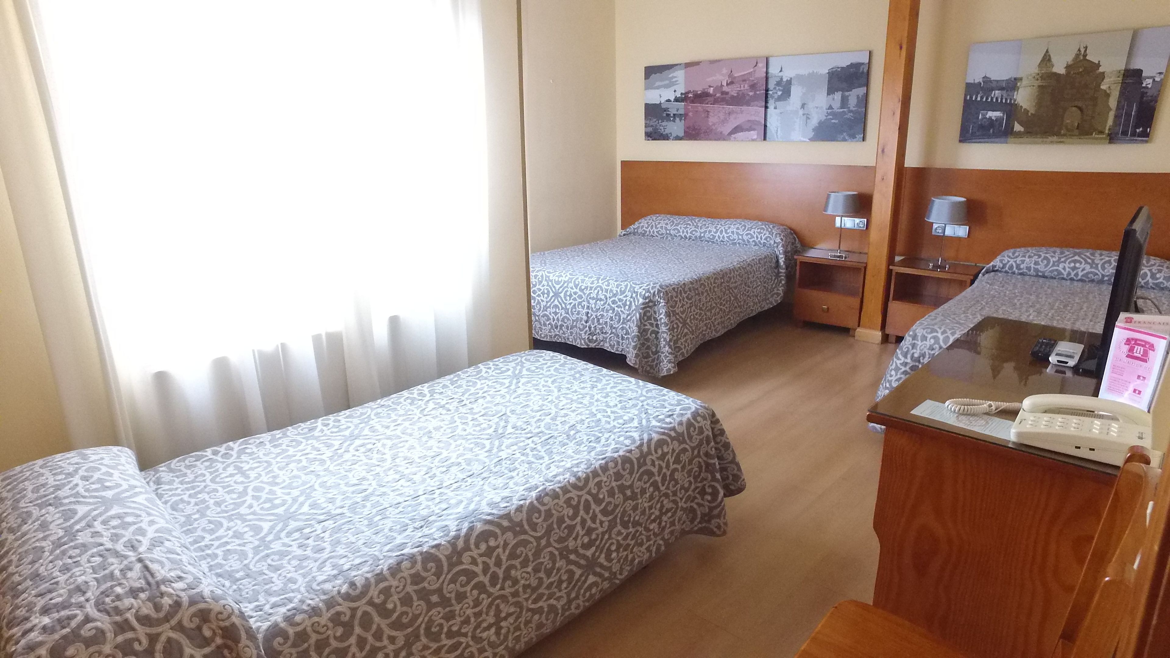 family room | desk, blackout curtains, free wifi, bed sheets