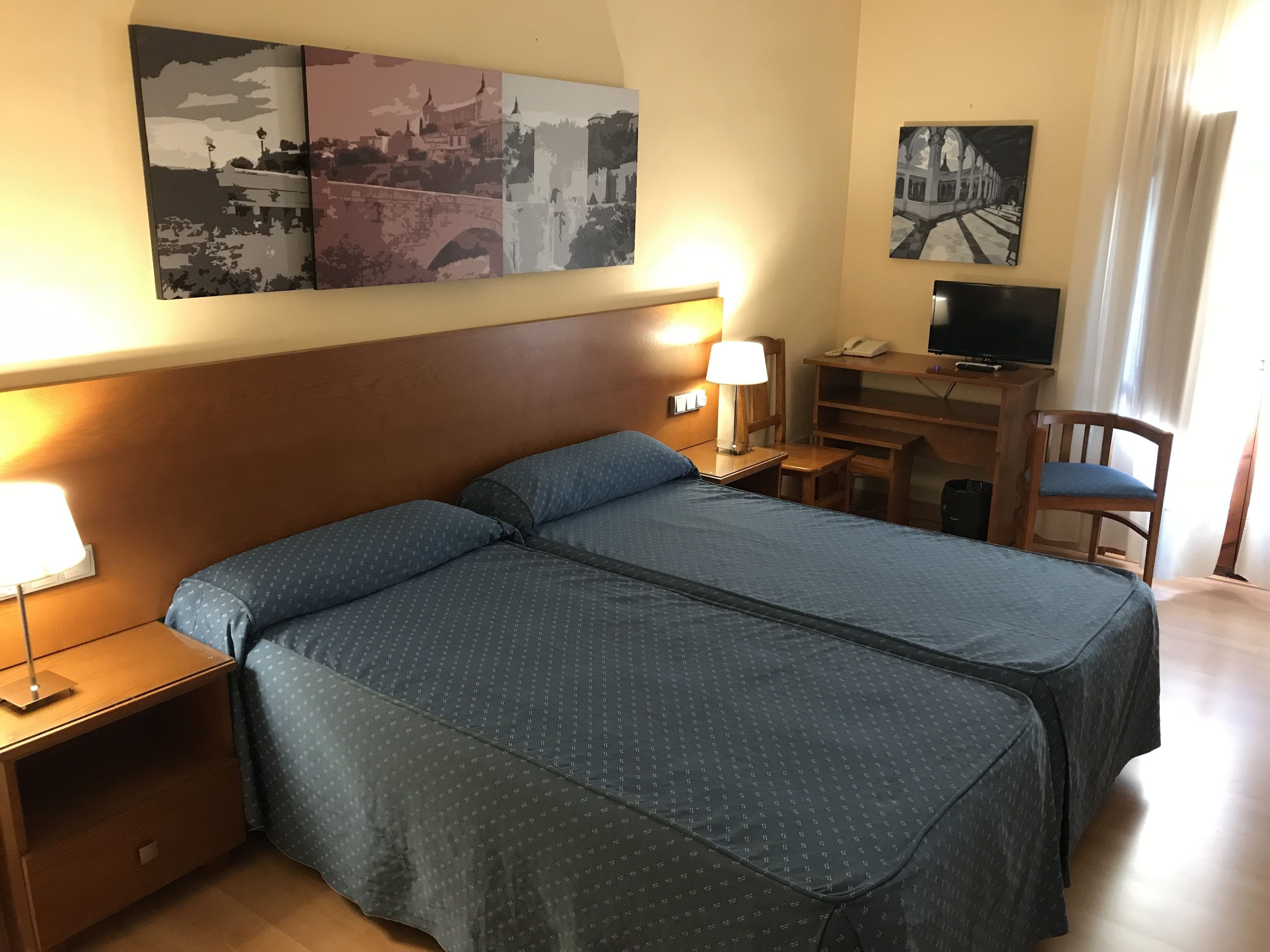 desk, blackout curtains, free wifi, bed sheets