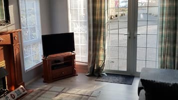 TV màn hình phẳng