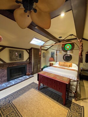 1 bedroom, desk, iron/ironing board, free WiFi