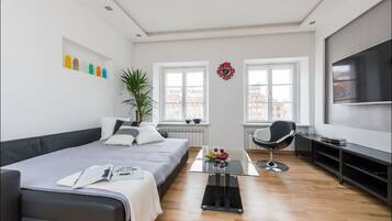 City-Suite, 1 Schlafzimmer (21/21A Old Town Square) | Schreibtisch, laptopgeeigneter Arbeitsplatz, schallisolierte Zimmer