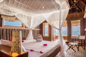 Room, 1 King Bed, Beachfront (44 m2) | In-room safe, desk, laptop workspace, free WiFi - Zanzibar Sunrise at Bandas (Matemwe)
