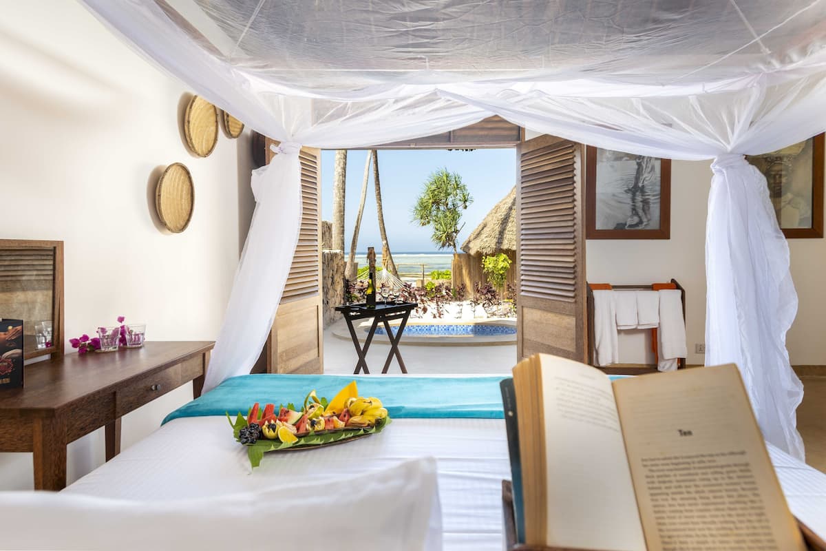 Premium Room, 1 King Bed, Ocean View (70 m2)