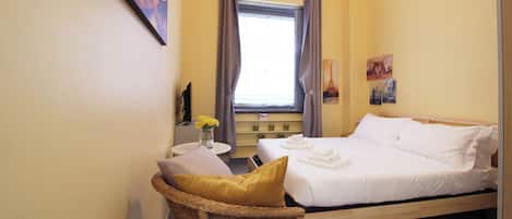 Apartment (1 Bedroom) | Front of property