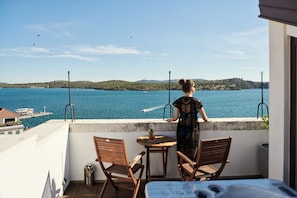 Suite with Terrace and Sea View - Palace Divnic by Armerun Heritage Hotel (Sibenik)